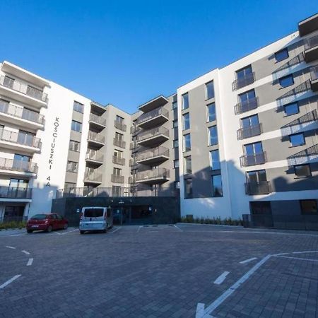 Apartament 33 Park City Ostrow Wielkopolski Luaran gambar